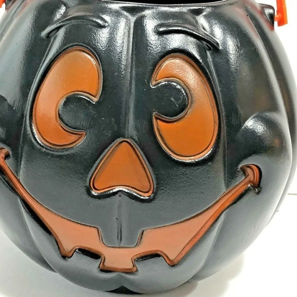 Vintage Grand Venture Black Halloween Blow Mold Jack O Lantern Pumpkin Pail 1997